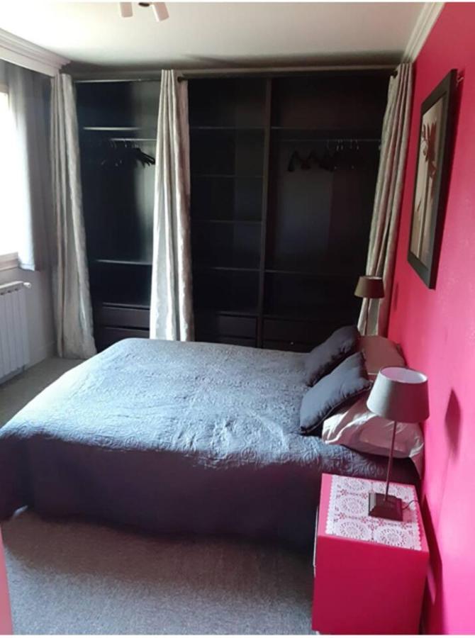 Maison Confort Et Repos Crecy-la-Chapelle Екстериор снимка
